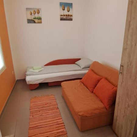 Downtown Lux Apartments, Subotica Luaran gambar