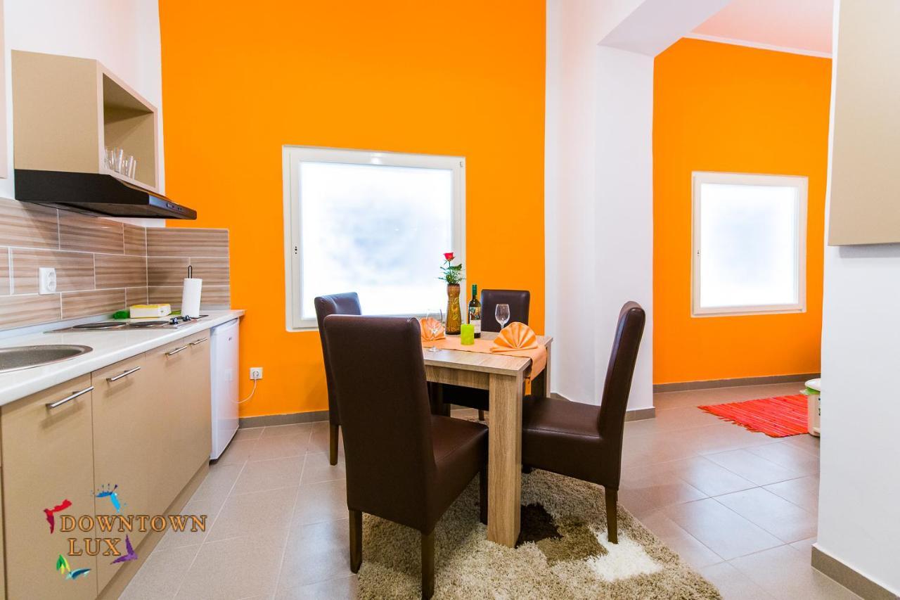 Downtown Lux Apartments, Subotica Luaran gambar